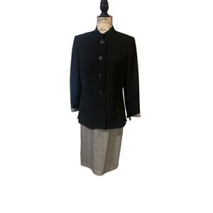 Le Suit Women’s Suit Petite size 8